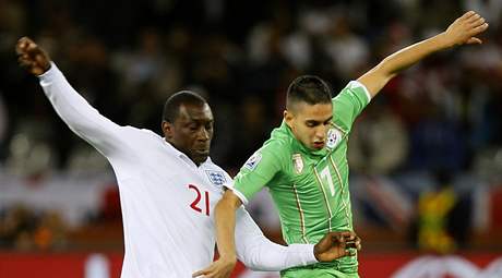 Po zápase Anglie s Alírskem dolo na mistrovství svta k neekanému skandálu.