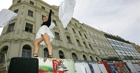 Festival Divadeln svt v Brn zahjila Noc kejkl, akce nabdne zhruba 200 inscenac (11. erven 2010)