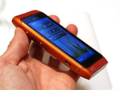 Nokia N8 se stává symbolem souasného status quo finského výrobce