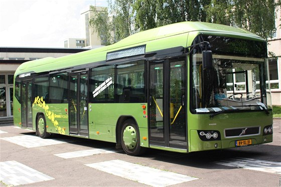 Hybridní autobus Volvo 7700