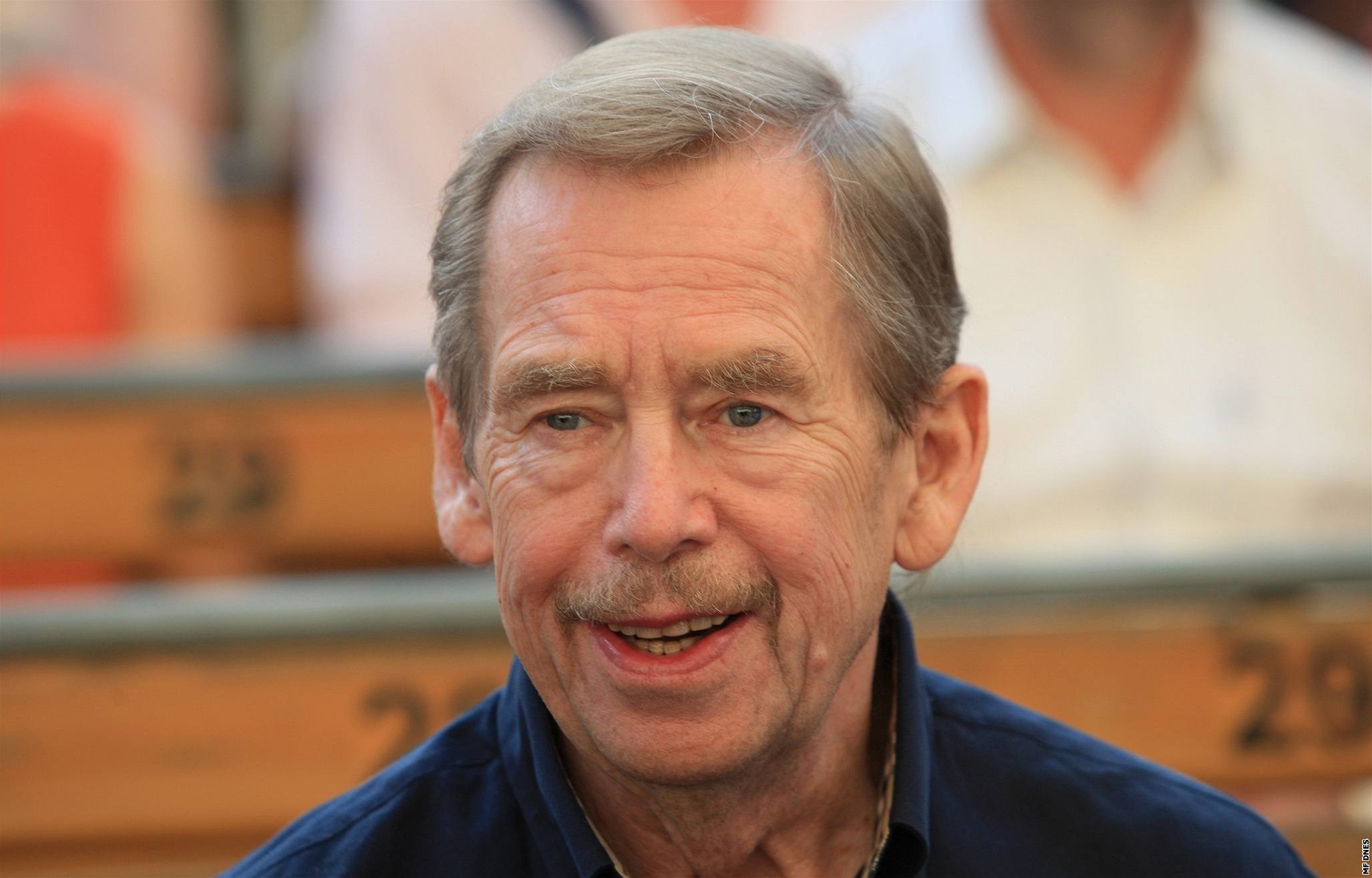 Václav Havel se zatím k odpov�di na otev�ený dopis nedostal.