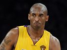 Kobe Bryant z LA Lakers raduje bhem sedmého finále NBA proti Bostonu Celtics 