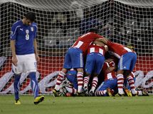 PARAGUAYSK VEDEN. Hri Paraguaye se raduj, dali gl Itlii.