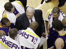 Phil Jackson, kou Los Angeles Lakers, rad svm svencm pi time-outu