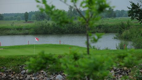 Golfové h�i�t� Stará Boleslav.