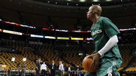 Ray Allen z Bostonu Celtics se pipravuje na páté finále NBA