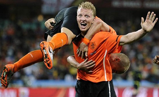 FAVORIT. Bookmakeři věří Nizozemsku, kteří by v semifinále proti maličké Uruguayi měli uspět.
