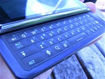 Droid 2: QWERTY klvesnice