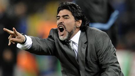Argentinský trenér Maradona během utkání s Mexikem