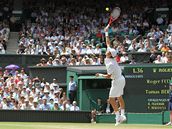 Tom Berdych podv ve tvrtfinle Wimbledonu proti Federerovi