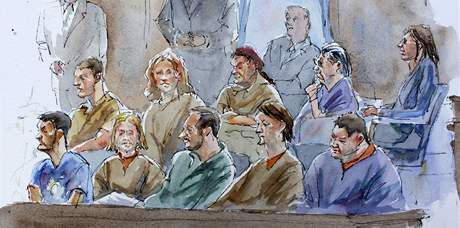 Rusové obvinní ze pionáe se u amerického soudu doznali a byli deportováni (8. ervence 2010)