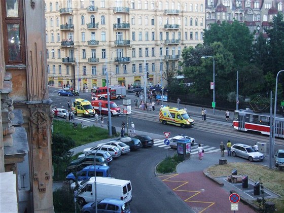 V centru Brna srazil opilý mladík dv chodkyn, osmatyicetiletá ena nehodu nepeila