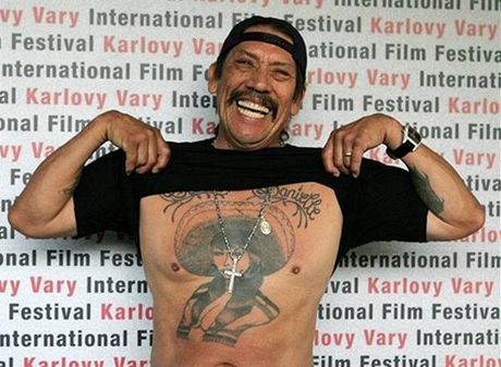 e by návtvníky festivalu inspiroval Danny Trejo, který byl ve Varech ped tymi lety?