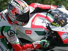 Mistrovství svta superbik - Ital Max Biaggi ze stáje Aprillia pi tréninku.