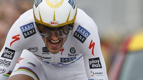 Fabian Cancellara si jede pro vítzství na trati úvodní asovky Tour de France