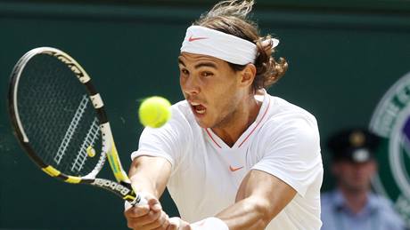 Rafael Nadal ve finle Wimbledonu