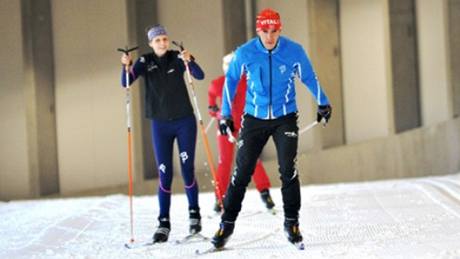 sn�hový tunel v Oberhofu