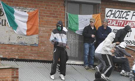 Nepokoje v Severnm Irsku