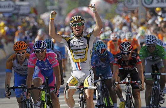 Ve spurtu 11. etapy Tour de France znovu kraloval Mark Cavendish.