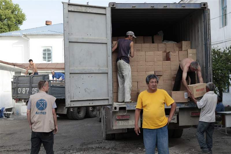 Humanitární pomoc v Kyrgyzstánu.