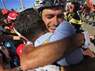 Francouzský cyklista Christophe Riblon se v cíli raduje z vítzství ve trnácté etap Tour de France.