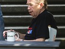 Václav Havel pi natáení svého Odcházení