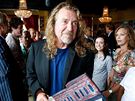 Robert Plant pi ceremoniálu k odhalení hvzdy na chodníku slávy v Memphisu