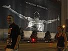 LeBron James na obí reklam v Clevelandu.