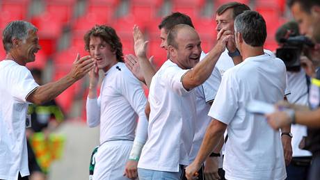 ZVLÁDLI JSME TO. Lavika Bohemians 1905 po derby se Slavií