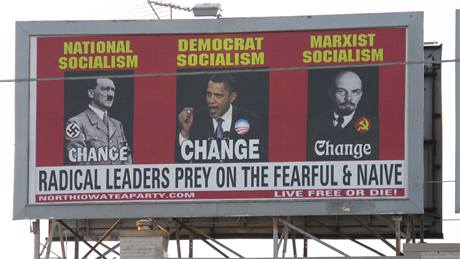 Billboard hnutí Tea Party v severní Iow