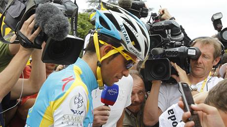 ODPLATA. Alexandr Vinokurov vyhrál na druhý pokus etapu na Tour de France.