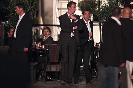 Francouzsk prezident Sarkozy na naten filmu Woodyho Allena Midnight in Paris