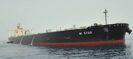 Japonsk tanker M Star (29. ervence 2010)