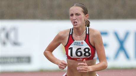 Lucie Sekanová vyhrála bh na 3000 m pekáek na MR v Tinci