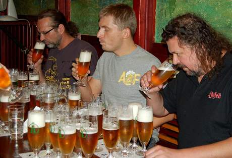 Sout pivních expert o nejlepí eské nealkoholické pivo vyhrála znaka Bernard.