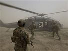 Amerití vojentí záchranái z 58. záchranné eskadry nedaleko Kandaháru