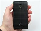 Recenze LG GT540 telo