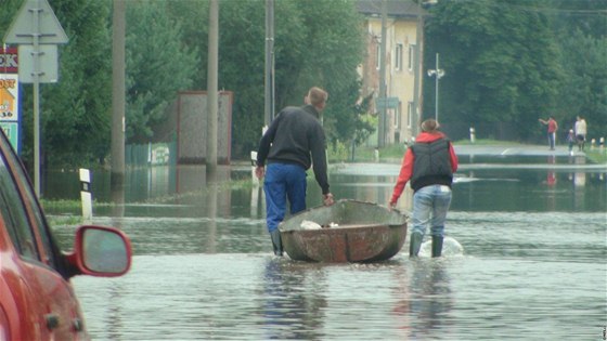 Srpnové záplavy na sousedícím Liberecku donutily Jiín ke zmn stanoviska. Ilustraní foto