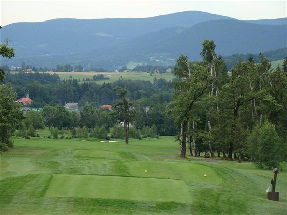 Golfové hit Old Course v eladné, jamka . 7.