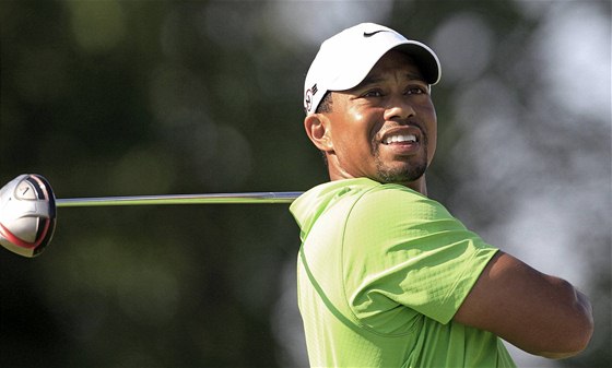 Tiger Woods, loský vítz FedEx Cupu, letos jen tak tak projde do play-off