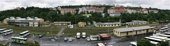 Na pravém behu eky Ohe v Karlových Varech u dolniho nádraí má vzniknout nová promenáda. 