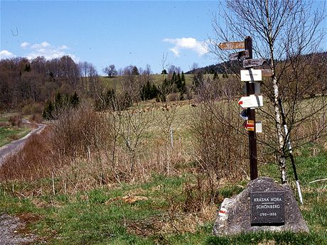 Přes hřeben Šumavy na kole. Těšte se na 200 km a tři dny tiché samoty -  iDNES.cz