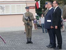 f esk diplomacie Karel Schwarzenberg u pamtnku Varavskho povstn v Polsku (2. srpna 2010)