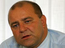 Radek Vovsík na mimořádné tiskové konferenci v Jihlavě přiznal, že lhal a oznámil, že rezignuje na post náměstka primátora (6. srpen 2010)
