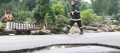 Hemanice jsou jednou z mnoha obcí na Liberecku, které po povodních zstaly bez silnice.