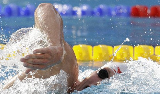 Francouzský plavec Sébastien Rouault vyhrál kraulaský závod na 1500 metr.