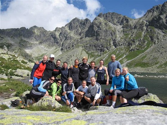 eské volejbalistky bhem soustední v okolí trbského Plesa