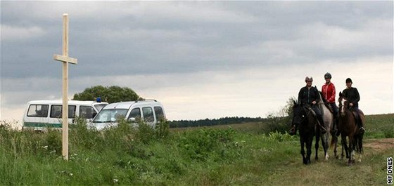 Brnntí antropologové skonili se zkoumáním kostí nalezených v hrob na louce Budínka u Dobronína na Jihlavsku.