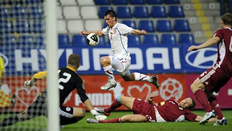 Bývalý reprezentant Martin Fenin si po psychických problémech znovu zahraje fotbal.