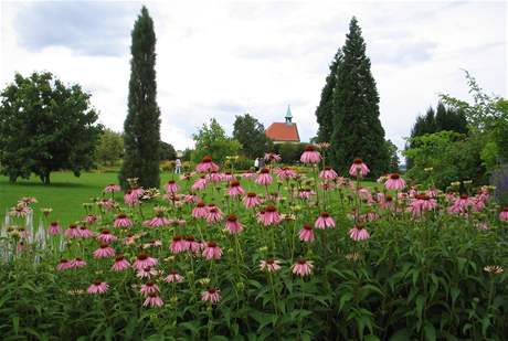 Botanická zahrada láká na Letní víkend pro Duhu. Deky a poltáky sebou